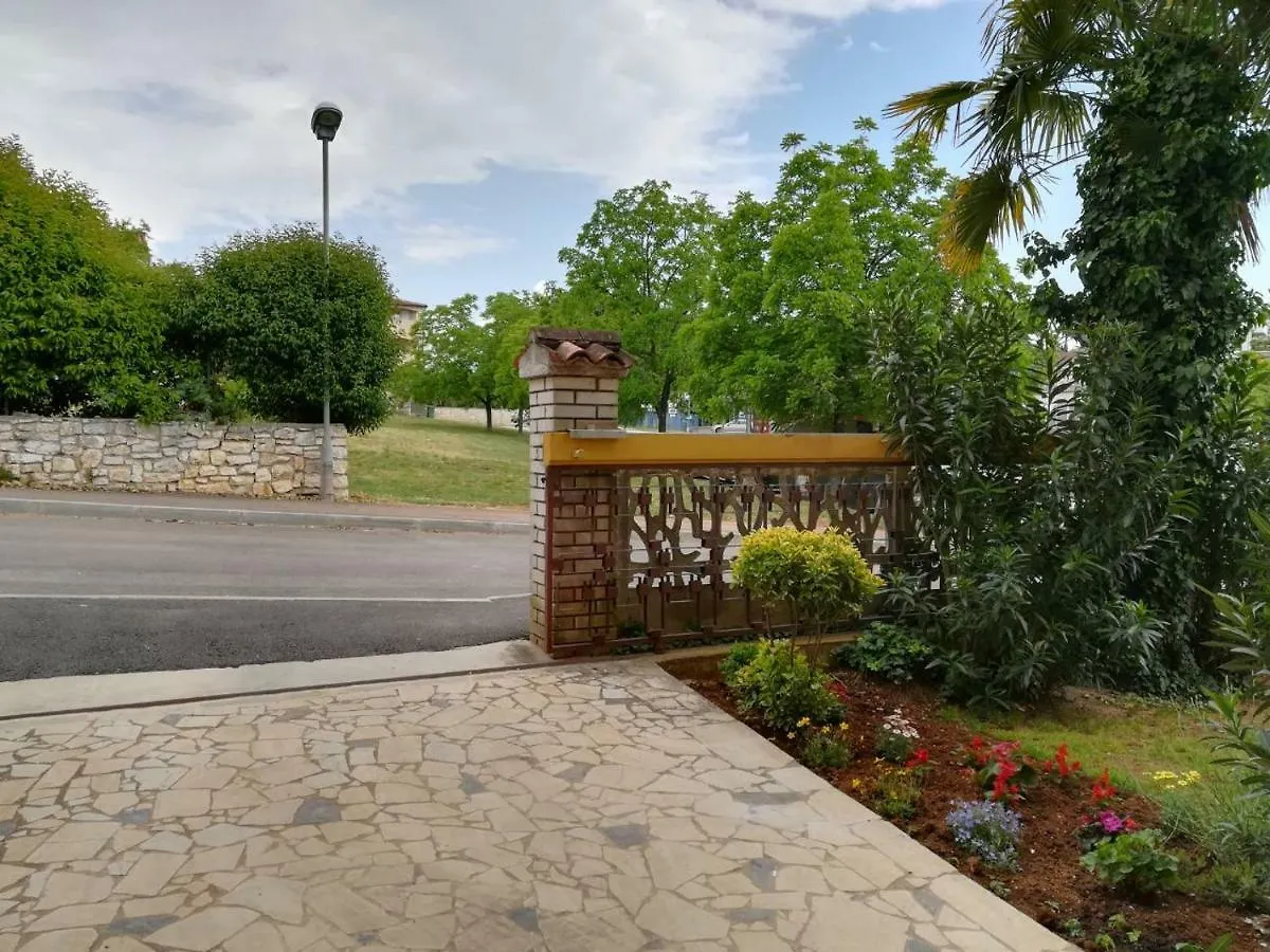 Apartment Lili بوريتش 0*,  كرواتيا
