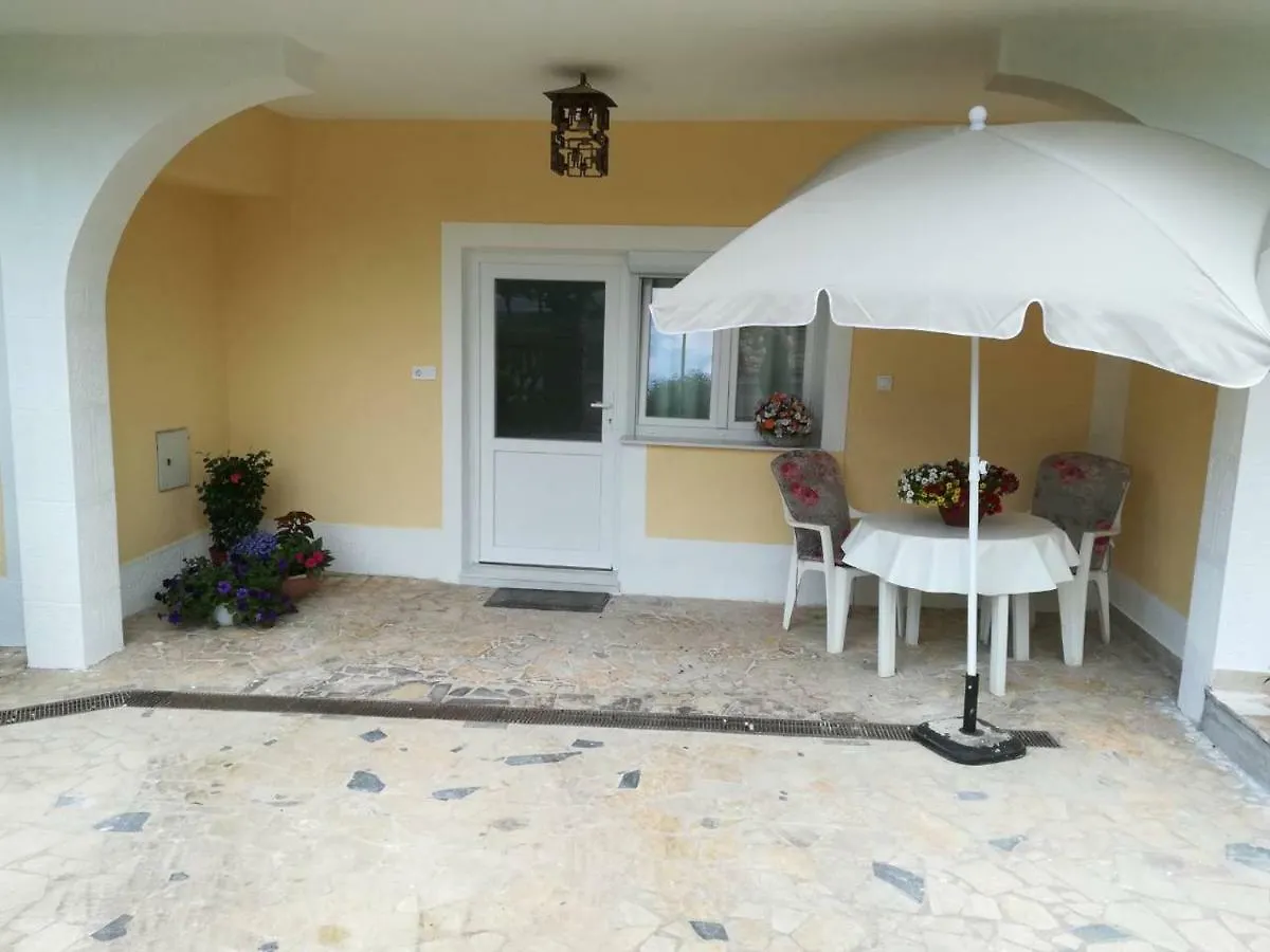 Apartment Lili Porec
